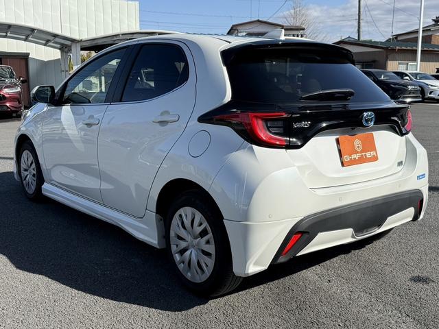 ヤリス ハイブリッドＺ　禁煙車　モデリスタエアロ　純正８インチディスプレイ　バックカメラ　フルセグ　衝突軽減ブレーキ　運転支援システム　オートマチックハイビーム　純正ビルトインＥＴＣ２．０　レーダークルーズ　シートヒーター（23枚目）