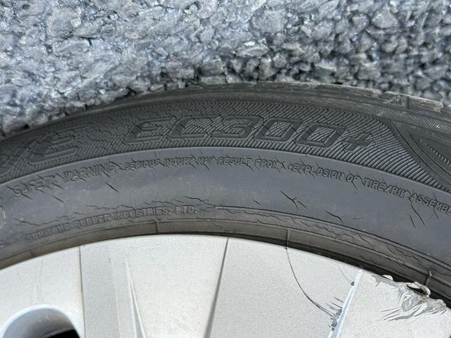 ヤリス ハイブリッドＺ　禁煙車　モデリスタエアロ　純正８インチディスプレイ　バックカメラ　フルセグ　衝突軽減ブレーキ　運転支援システム　オートマチックハイビーム　純正ビルトインＥＴＣ２．０　レーダークルーズ　シートヒーター（35枚目）