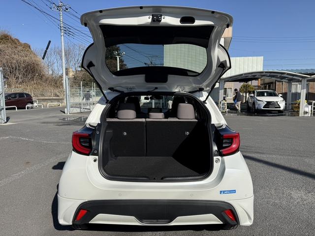 ヤリス ハイブリッドＺ　禁煙車　モデリスタエアロ　純正８インチディスプレイ　バックカメラ　フルセグ　衝突軽減ブレーキ　運転支援システム　オートマチックハイビーム　純正ビルトインＥＴＣ２．０　レーダークルーズ　シートヒーター（39枚目）