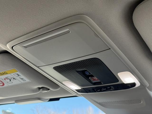 ＺＲ－Ｖ ｅ：ＨＥＶ　Ｚ　禁煙車　純正１１．４インチナビ　ＢＯＳＥサウンド　赤革シート　アラウンドビューカメラ　フルセグ　衝突権限ブレーキ　ステアリングヒーター　電動リアゲート　ビルドインＥＴＣ２．０　パワーシート　ＬＥＤ（73枚目）
