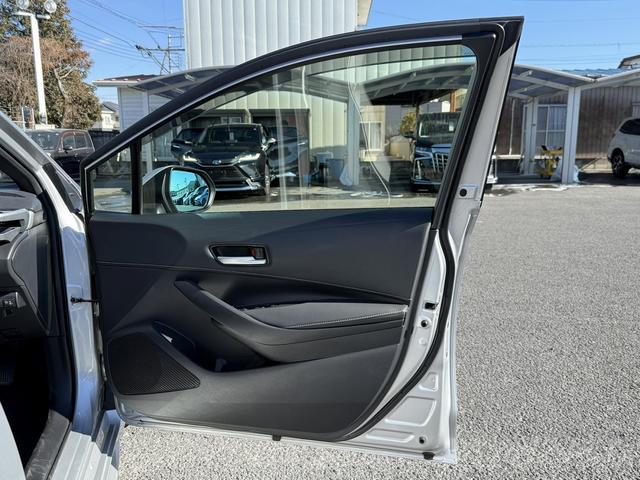 カローラスポーツ G R3登録 禁煙車 1オーナー 6MT 純正9型ディスプレイオーディオ フルセグ バックカメラ ハーフレザー 衝突軽減ブレーキ アダプティブクルーズコントロール レーンキープ ビルドインETC2.0(38枚目)