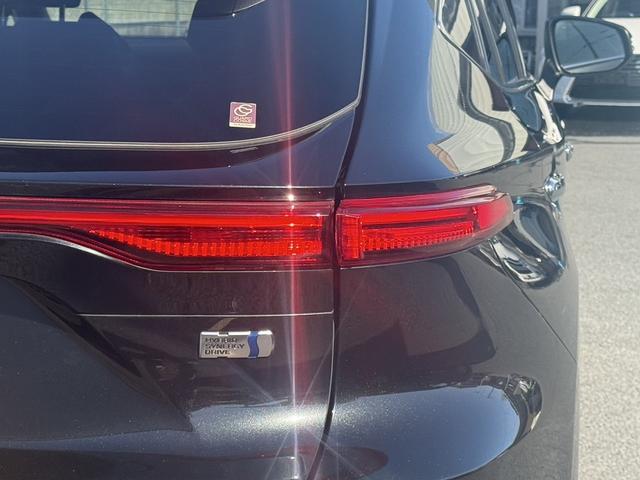 ハリアーハイブリッド Ｇ　禁煙車　モデリスタフルエアロ　純正８インチナビ　バックカメラ　ブラインドスポットモニター　衝突軽減ブレーキ　運転支援システム　電動リアゲート　パワーシート　ハーフレザー　ビルドインＥＴＣ　ＬＥＤ（13枚目）