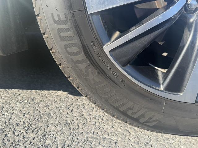 ハリアーハイブリッド Ｇ　禁煙車　モデリスタフルエアロ　純正８インチナビ　バックカメラ　ブラインドスポットモニター　衝突軽減ブレーキ　運転支援システム　電動リアゲート　パワーシート　ハーフレザー　ビルドインＥＴＣ　ＬＥＤ（33枚目）