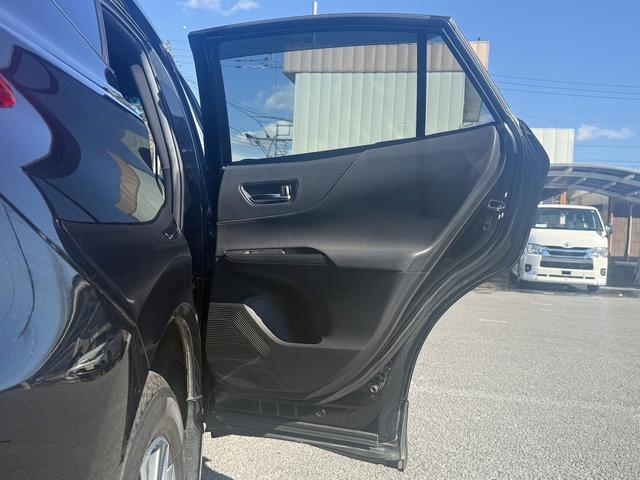 ハリアーハイブリッド Ｇ　禁煙車　モデリスタフルエアロ　純正８インチナビ　バックカメラ　ブラインドスポットモニター　衝突軽減ブレーキ　運転支援システム　電動リアゲート　パワーシート　ハーフレザー　ビルドインＥＴＣ　ＬＥＤ（37枚目）