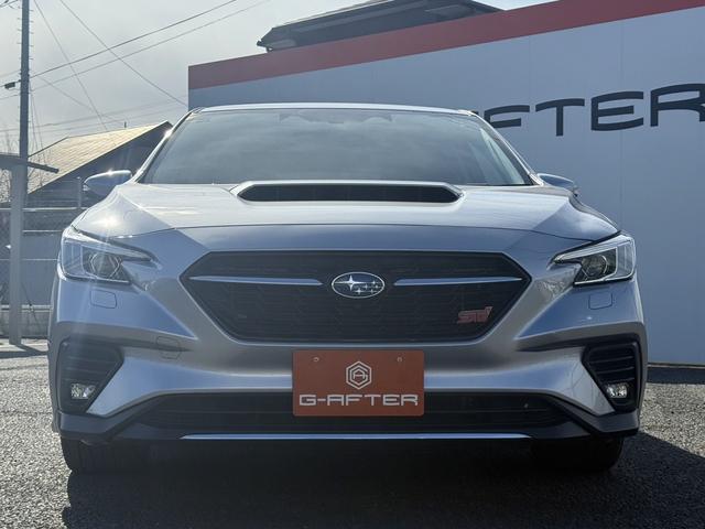 レヴォーグ ＳＴＩスポーツ　ＥＸ　禁煙車　純正１１．６インチナビ　黒革シート　フルセグ　フロント・サイド・バックカメラ　衝突軽減ブレーキ　アダプティブクルーズコントロール　電動Ｒゲート　シートヒーター　パワーシート　Ｂｌｕｅｔｏｏｔｈ（8枚目）