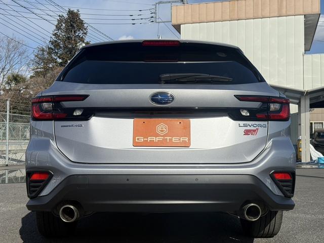 レヴォーグ ＳＴＩスポーツ　ＥＸ　禁煙車　純正１１．６インチナビ　黒革シート　フルセグ　フロント・サイド・バックカメラ　衝突軽減ブレーキ　アダプティブクルーズコントロール　電動Ｒゲート　シートヒーター　パワーシート　Ｂｌｕｅｔｏｏｔｈ（10枚目）