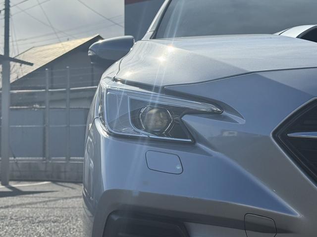 レヴォーグ ＳＴＩスポーツ　ＥＸ　禁煙車　純正１１．６インチナビ　黒革シート　フルセグ　フロント・サイド・バックカメラ　衝突軽減ブレーキ　アダプティブクルーズコントロール　電動Ｒゲート　シートヒーター　パワーシート　Ｂｌｕｅｔｏｏｔｈ（27枚目）