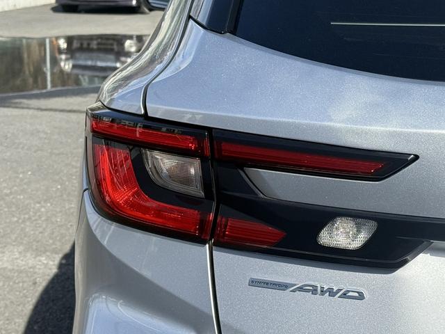 レヴォーグ ＳＴＩスポーツ　ＥＸ　禁煙車　純正１１．６インチナビ　黒革シート　フルセグ　フロント・サイド・バックカメラ　衝突軽減ブレーキ　アダプティブクルーズコントロール　電動Ｒゲート　シートヒーター　パワーシート　Ｂｌｕｅｔｏｏｔｈ（28枚目）