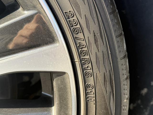 レヴォーグ ＳＴＩスポーツ　ＥＸ　禁煙車　純正１１．６インチナビ　黒革シート　フルセグ　フロント・サイド・バックカメラ　衝突軽減ブレーキ　アダプティブクルーズコントロール　電動Ｒゲート　シートヒーター　パワーシート　Ｂｌｕｅｔｏｏｔｈ（34枚目）