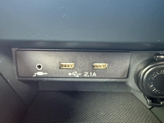 レヴォーグ ＳＴＩスポーツ　ＥＸ　禁煙車　純正１１．６インチナビ　黒革シート　フルセグ　フロント・サイド・バックカメラ　衝突軽減ブレーキ　アダプティブクルーズコントロール　電動Ｒゲート　シートヒーター　パワーシート　Ｂｌｕｅｔｏｏｔｈ（59枚目）