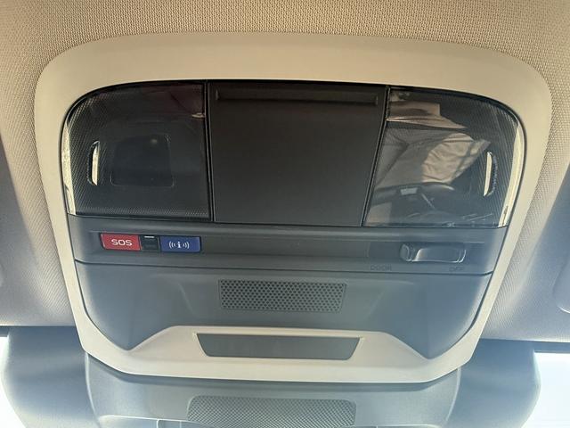 レヴォーグ ＳＴＩスポーツ　ＥＸ　禁煙車　純正１１．６インチナビ　黒革シート　フルセグ　フロント・サイド・バックカメラ　衝突軽減ブレーキ　アダプティブクルーズコントロール　電動Ｒゲート　シートヒーター　パワーシート　Ｂｌｕｅｔｏｏｔｈ（68枚目）