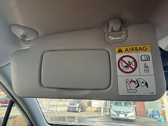 レヴォーグ ＳＴＩスポーツ　ＥＸ　禁煙車　純正１１．６インチナビ　黒革シート　フルセグ　フロント・サイド・バックカメラ　衝突軽減ブレーキ　アダプティブクルーズコントロール　電動Ｒゲート　シートヒーター　パワーシート　Ｂｌｕｅｔｏｏｔｈ（70枚目）