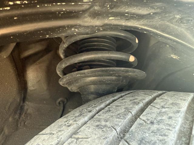 レヴォーグ ＳＴＩスポーツ　ＥＸ　禁煙車　純正１１．６インチナビ　黒革シート　フルセグ　フロント・サイド・バックカメラ　衝突軽減ブレーキ　アダプティブクルーズコントロール　電動Ｒゲート　シートヒーター　パワーシート　Ｂｌｕｅｔｏｏｔｈ（71枚目）