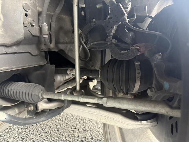 レヴォーグ ＳＴＩスポーツ　ＥＸ　禁煙車　純正１１．６インチナビ　黒革シート　フルセグ　フロント・サイド・バックカメラ　衝突軽減ブレーキ　アダプティブクルーズコントロール　電動Ｒゲート　シートヒーター　パワーシート　Ｂｌｕｅｔｏｏｔｈ（73枚目）