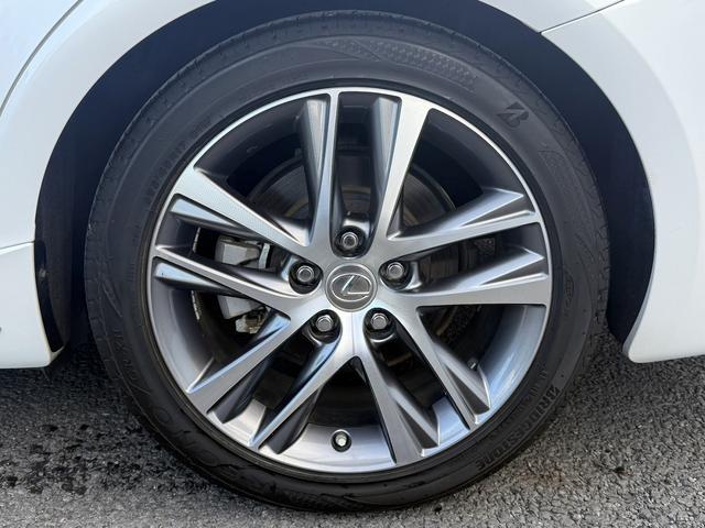 ���Ǝҗl�ւ̔̔��͂��f�肳���Ă��������܂��B�@�Ԍ������ԗ��̏ꍇ�́A�Ԍ����擾�������x�������z�ŕ\�����Ă���܂��B