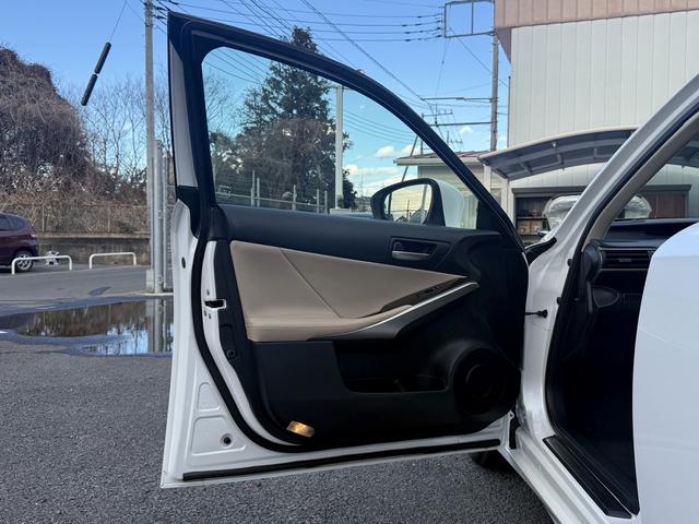 ���Ǝҗl�ւ̔̔��͂��f�肳���Ă��������܂��B�@�Ԍ������ԗ��̏ꍇ�́A�Ԍ����擾�������x�������z�ŕ\�����Ă���܂��B