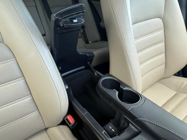 ���Ǝҗl�ւ̔̔��͂��f�肳���Ă��������܂��B�@�Ԍ������ԗ��̏ꍇ�́A�Ԍ����擾�������x�������z�ŕ\�����Ă���܂��B