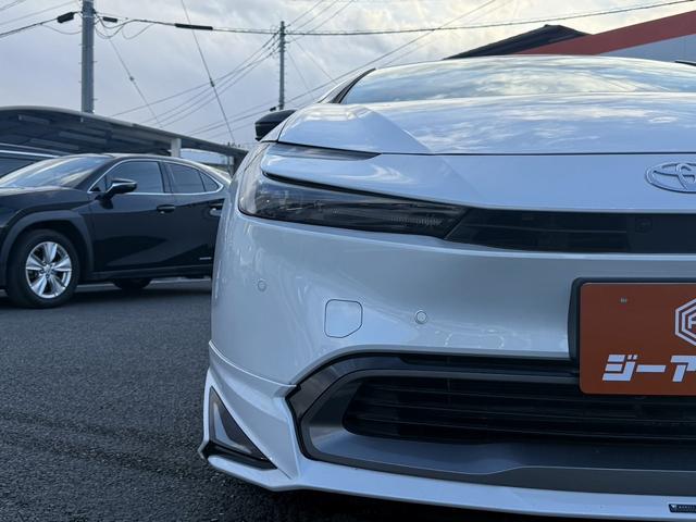 プリウス Ｚ　禁煙車　ワンオーナー　モデリスタエアロ　純正１２．３インチディスプレイ　ベンチレーション付メモリーパワーシート　パワーテールゲート　衝突軽減ブレーキ　自動駐車システム　運転支援システム　ＥＴＣ２．０（18枚目）