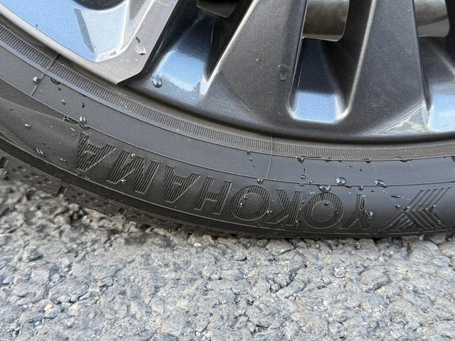 プリウス Ｚ　禁煙車　ワンオーナー　モデリスタエアロ　純正１２．３インチディスプレイ　ベンチレーション付メモリーパワーシート　パワーテールゲート　衝突軽減ブレーキ　自動駐車システム　運転支援システム　ＥＴＣ２．０（26枚目）