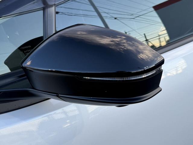 プリウス Ｚ　禁煙車　ワンオーナー　モデリスタエアロ　純正１２．３インチディスプレイ　ベンチレーション付メモリーパワーシート　パワーテールゲート　衝突軽減ブレーキ　自動駐車システム　運転支援システム　ＥＴＣ２．０（30枚目）