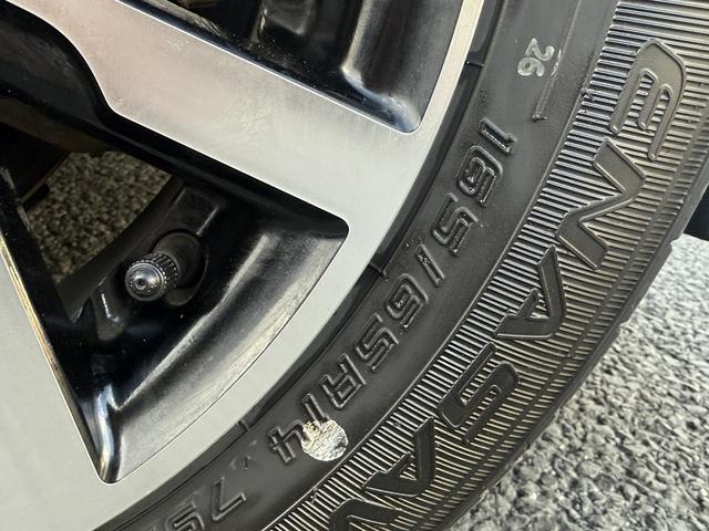 ルーミー カスタムＧ　禁煙車　純正９インチディスプレイ　アラウンドビューモニター　フルセグ　両側電動スライドドア　衝突軽減ブレーキ　ＥＴＣ　アイドリングストップ　クリアランスソナー　純正１４インチアルミホイール　ＬＥＤ（34枚目）