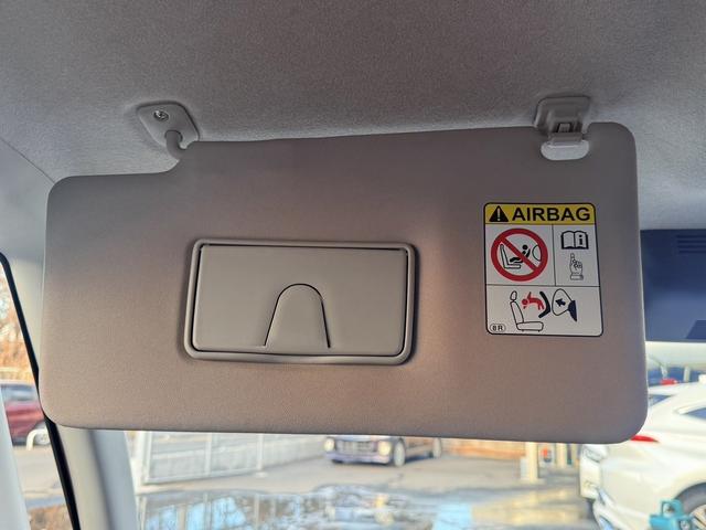 ルーミー カスタムＧ　禁煙車　純正９インチディスプレイ　アラウンドビューモニター　フルセグ　両側電動スライドドア　衝突軽減ブレーキ　ＥＴＣ　アイドリングストップ　クリアランスソナー　純正１４インチアルミホイール　ＬＥＤ（68枚目）