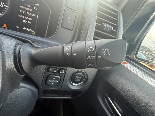 ハイエースバン 　スーパーＧＬ　禁煙車　ワンオーナー　モデリスタエアロ　純正ナビ　３６０度カメラ　コーナーセンサー　衝突軽減ブレーキ　運転支援システム　ビルトインＥＴＣ　オートエアコン　スマートキーエントリー（54枚目）