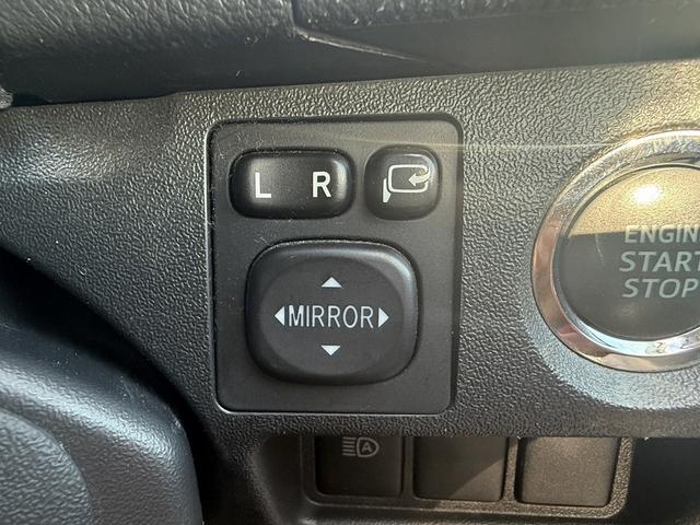 ハイエースバン 　スーパーＧＬ　禁煙車　ワンオーナー　モデリスタエアロ　純正ナビ　３６０度カメラ　コーナーセンサー　衝突軽減ブレーキ　運転支援システム　ビルトインＥＴＣ　オートエアコン　スマートキーエントリー（56枚目）