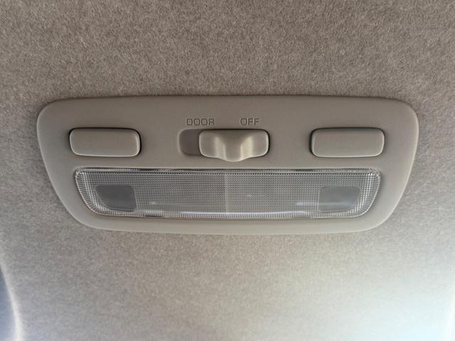 ハイエースバン 　スーパーＧＬ　禁煙車　ワンオーナー　モデリスタエアロ　純正ナビ　３６０度カメラ　コーナーセンサー　衝突軽減ブレーキ　運転支援システム　ビルトインＥＴＣ　オートエアコン　スマートキーエントリー（68枚目）