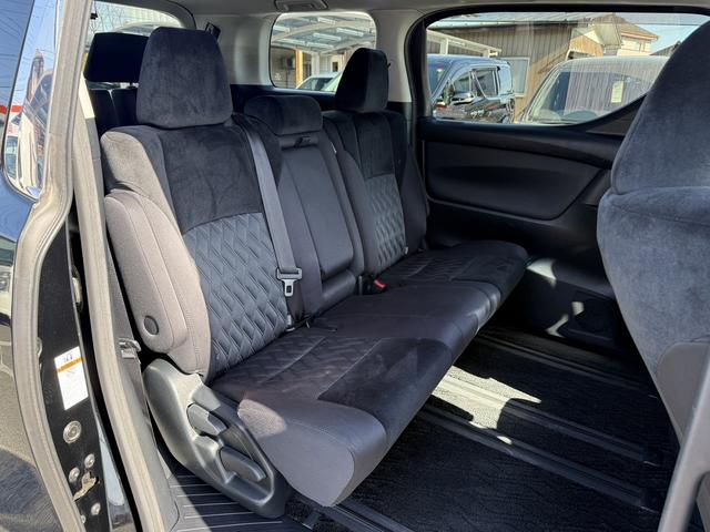 アルファード ２．５Ｓ　禁煙車　モデリスタフルエアロ　純正１０インチナビ　１２インチフリップダウンモニター　フルセグ　バックカメラ　両側電動スライドドア　アダクティブクルーズコントロール　衝突軽減ブレーキ　レーンキープ（16枚目）