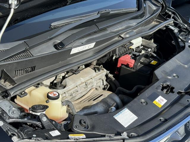 アルファード ２．５Ｓ　禁煙車　モデリスタフルエアロ　純正１０インチナビ　１２インチフリップダウンモニター　フルセグ　バックカメラ　両側電動スライドドア　アダクティブクルーズコントロール　衝突軽減ブレーキ　レーンキープ（21枚目）