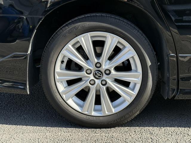 アルファード ２．５Ｓ　禁煙車　モデリスタフルエアロ　純正１０インチナビ　１２インチフリップダウンモニター　フルセグ　バックカメラ　両側電動スライドドア　アダクティブクルーズコントロール　衝突軽減ブレーキ　レーンキープ（30枚目）