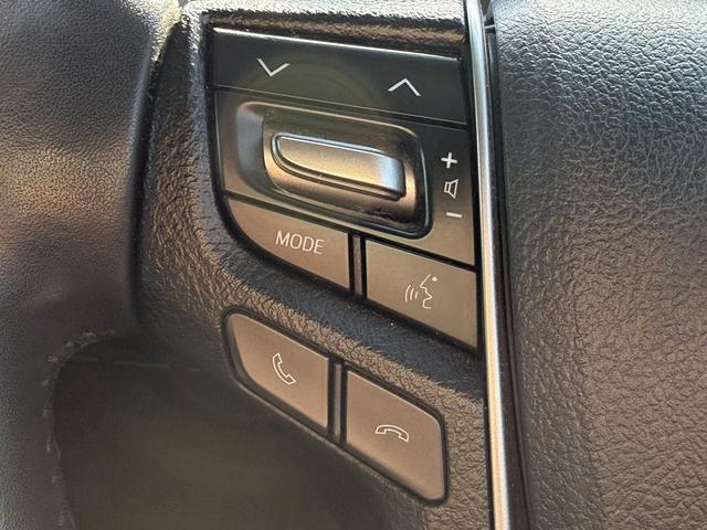 アルファード ２．５Ｓ　禁煙車　モデリスタフルエアロ　純正１０インチナビ　１２インチフリップダウンモニター　フルセグ　バックカメラ　両側電動スライドドア　アダクティブクルーズコントロール　衝突軽減ブレーキ　レーンキープ（47枚目）