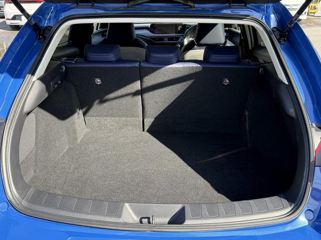 ���Ǝҗl�ւ̔̔��͂��f�肳���Ă��������܂��B�@�Ԍ������ԗ��̏ꍇ�́A�Ԍ����擾�������x�������z�ŕ\�����Ă���܂��B