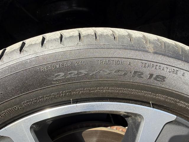 ���Ǝҗl�ւ̔̔��͂��f�肳���Ă��������܂��B�@�Ԍ������ԗ��̏ꍇ�́A�Ԍ����擾�������x�������z�ŕ\�����Ă���܂��B