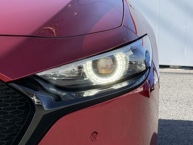 ＭＡＺＤＡ３ファストバック ２０Ｓプロアクティブ　ツーリングセレクション　禁煙車　６ＭＴ　純正８インチナビ　フルセグ　３６０度カメラ　衝突軽減ブレーキ　運転支援システム　メモリー＆ヒーター付きパワーシート　ステアリングヒーター　ブラインドスポットモニター　ホールドブレーキ（26枚目）