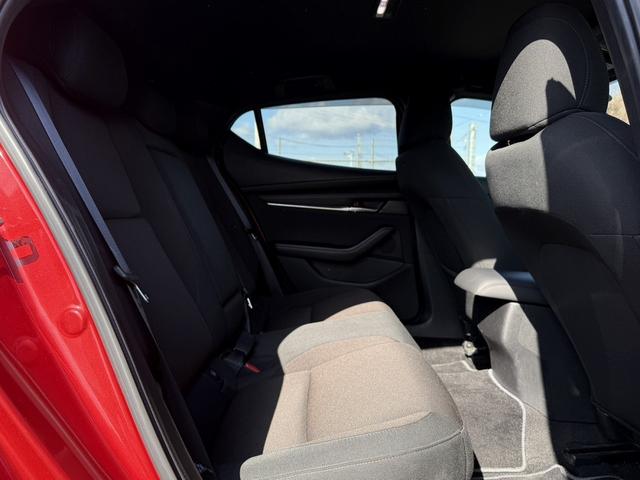 ＭＡＺＤＡ３ファストバック ２０Ｓプロアクティブ　ツーリングセレクション　禁煙車　６ＭＴ　純正８インチナビ　フルセグ　３６０度カメラ　衝突軽減ブレーキ　運転支援システム　メモリー＆ヒーター付きパワーシート　ステアリングヒーター　ブラインドスポットモニター　ホールドブレーキ（41枚目）