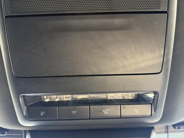 ＭＡＺＤＡ３ファストバック ２０Ｓプロアクティブ　ツーリングセレクション　禁煙車　６ＭＴ　純正８インチナビ　フルセグ　３６０度カメラ　衝突軽減ブレーキ　運転支援システム　メモリー＆ヒーター付きパワーシート　ステアリングヒーター　ブラインドスポットモニター　ホールドブレーキ（69枚目）