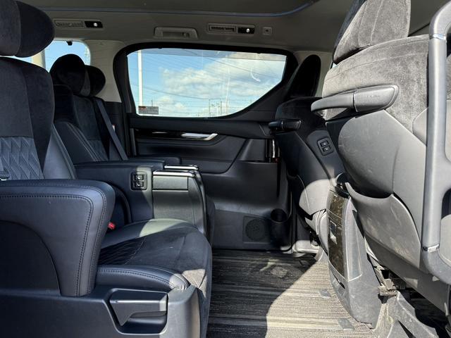 ヴェルファイア 3.5ZA Gエディション 禁煙車 ビッグX11インチナビ ALPINE後席モニター 両側電動スライドドア アダクティブクルーズコントロール 寒冷地仕様 フルセグ バックカメラ パワーシート ステアリングヒーター ETC(42枚目)