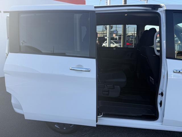 セレナ ＸＶ　禁煙車　プロパイロット　両側電動スライドドア　ナビ　バックカメラ　衝突軽減ブレーキ　運転支援システム　ブラインドスポットモニター　レーンキープ　ＥＴＣ　Ｂｌｕｅｔｏｏｔｈ接続　ＬＥＤヘッドライト（38枚目）