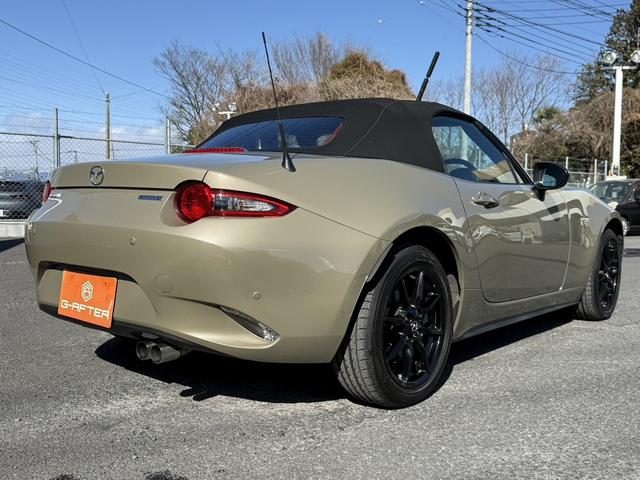 ロードスター Ｓ　禁煙車　ワンオーナー　６速ＭＴ　ブラインドスポットモニター　コーナーセンサー　衝突軽減ブレーキ　車線逸脱警報システム　ＥＴＣ　純正オーディオ　レーンキープ　純正１６インチアルミホイール　スマートキー（20枚目）