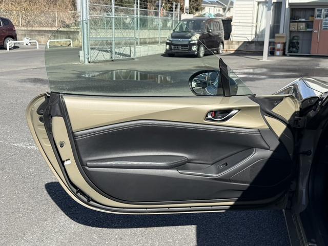 ロードスター Ｓ　禁煙車　ワンオーナー　６速ＭＴ　ブラインドスポットモニター　コーナーセンサー　衝突軽減ブレーキ　車線逸脱警報システム　ＥＴＣ　純正オーディオ　レーンキープ　純正１６インチアルミホイール　スマートキー（36枚目）