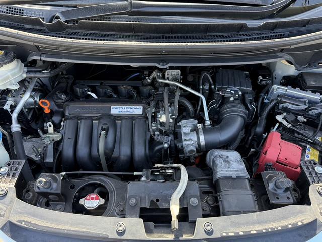 フリードハイブリッド ハイブリッド・Gホンダセンシング 禁煙車 ワンオーナー 純正ナビ フルセグ バックカメラ 衝突軽減ブレーキ 両側電動スライドドア 運転支援システム アダプティブクルーズコントロール レーンキープ ビルドインETC Bluetooth(21枚目)