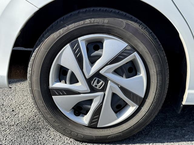 フリードハイブリッド ハイブリッド・Gホンダセンシング 禁煙車 ワンオーナー 純正ナビ フルセグ バックカメラ 衝突軽減ブレーキ 両側電動スライドドア 運転支援システム アダプティブクルーズコントロール レーンキープ ビルドインETC Bluetooth(32枚目)