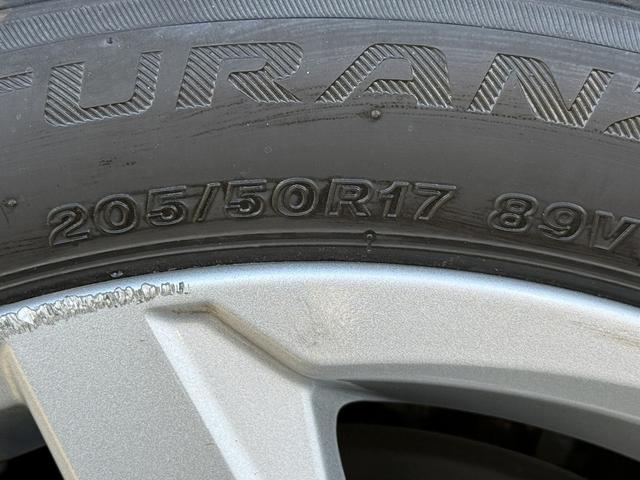 ���Ǝҗl�ւ̔̔��͂��f�肳���Ă��������܂��B�@�Ԍ������ԗ��̏ꍇ�́A�Ԍ����擾�������x�������z�ŕ\�����Ă���܂��B