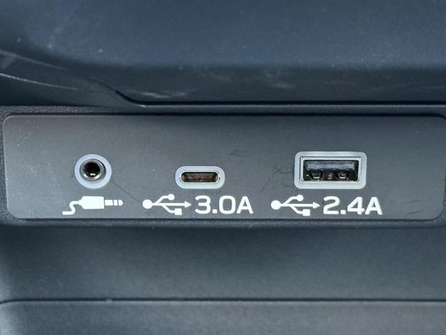 ���Ǝҗl�ւ̔̔��͂��f�肳���Ă��������܂��B�@�Ԍ������ԗ��̏ꍇ�́A�Ԍ����擾�������x�������z�ŕ\�����Ă���܂��B