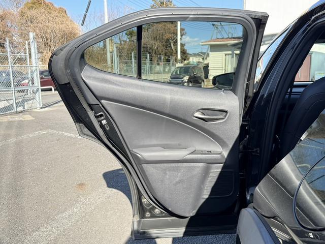 ���Ǝҗl�ւ̔̔��͂��f�肳���Ă��������܂��B�@�Ԍ������ԗ��̏ꍇ�́A�Ԍ����擾�������x�������z�ŕ\�����Ă���܂��B