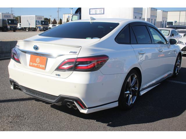 クラウンハイブリッド ＲＳアドバンス　禁煙車　サンルーフ　純正８型ナビ　フルセグＴＶ　黒革シート　シートヒーター　全周囲カメラ　レーダークルーズコントロール　ブラインドスポットモニター　ＥＴＣ２．０　ベンチレーション　クリアランスソナー（15枚目）