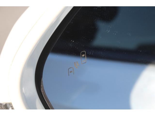 クラウンハイブリッド ＲＳアドバンス　禁煙車　サンルーフ　純正８型ナビ　フルセグＴＶ　黒革シート　シートヒーター　全周囲カメラ　レーダークルーズコントロール　ブラインドスポットモニター　ＥＴＣ２．０　ベンチレーション　クリアランスソナー（28枚目）