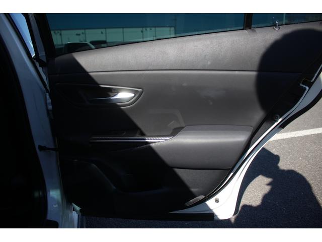 クラウンハイブリッド ＲＳアドバンス　禁煙車　サンルーフ　純正８型ナビ　フルセグＴＶ　黒革シート　シートヒーター　全周囲カメラ　レーダークルーズコントロール　ブラインドスポットモニター　ＥＴＣ２．０　ベンチレーション　クリアランスソナー（38枚目）